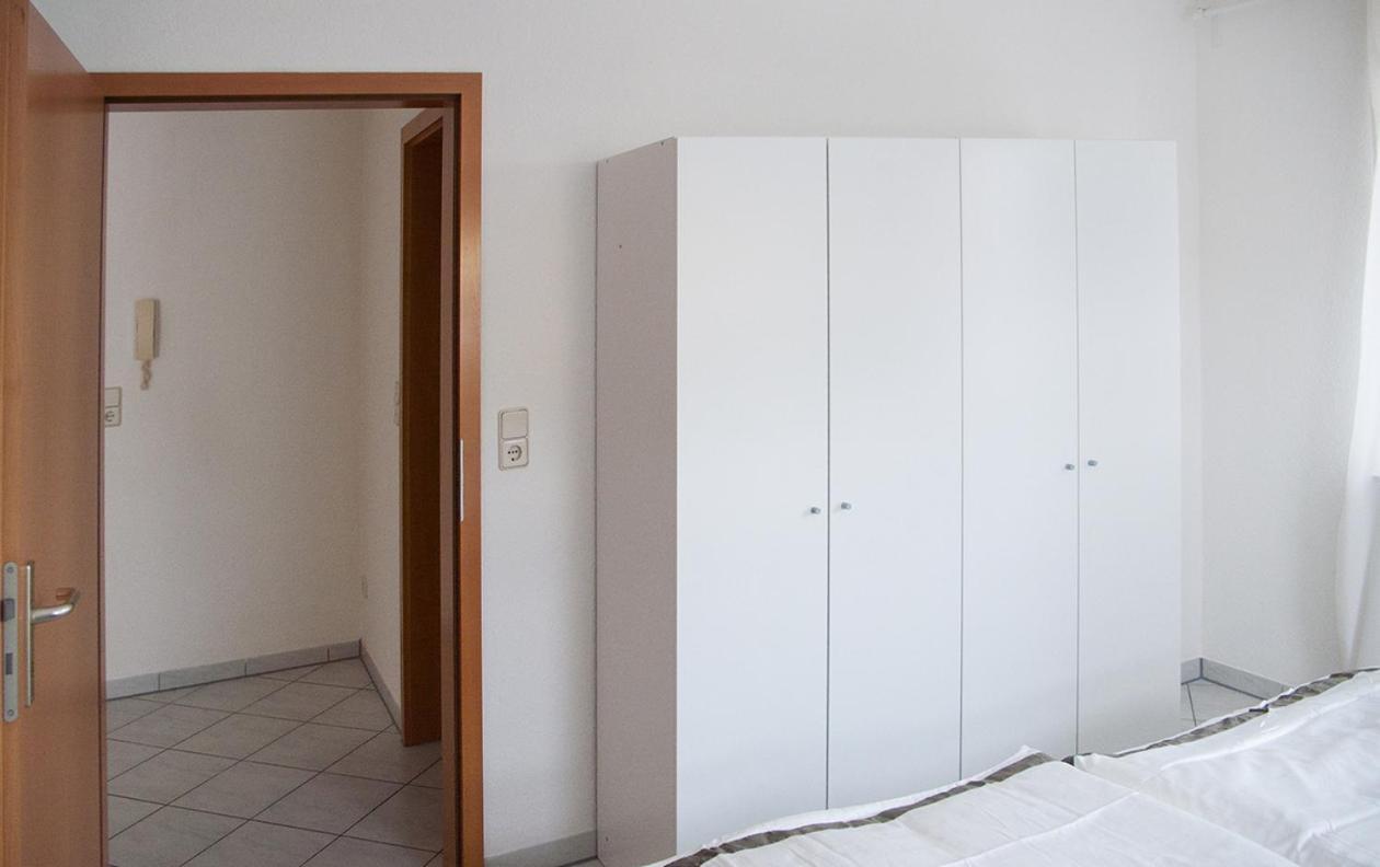 Gemuetliche Wohnung Mit Sonniger Terrasse 比蒂希海姆-比辛根 外观 照片